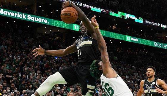 1652332990294043225.jpg IMG_6220.jpg